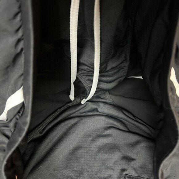 Under armour Shorts Size L Losse  Training Drawstring Lined Back White - Picture 5 of 5